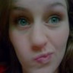 Meet your Posher, Carly